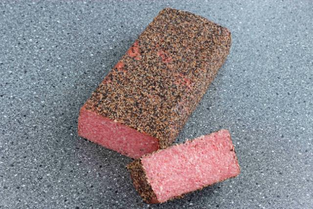 Salami peber blok